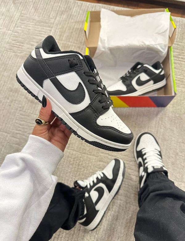 Tênis Nike DUNK Low - Primeira linha