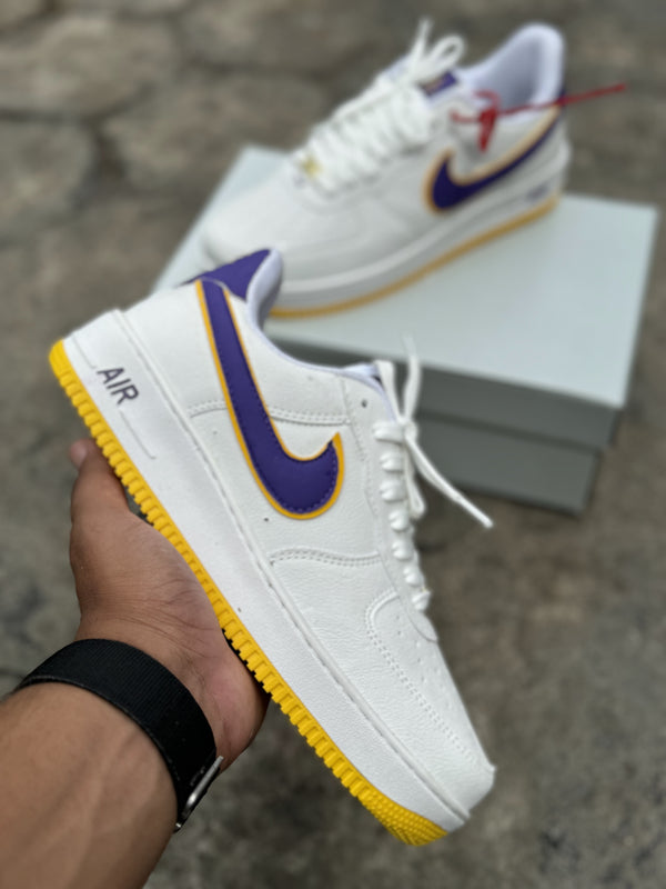 Tênis AIR force 1- Lakers