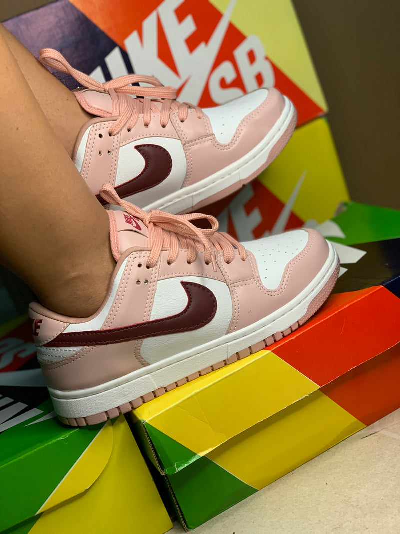Sb DUNK Low  Primeira linha - feminino - 2 pares de cadarços