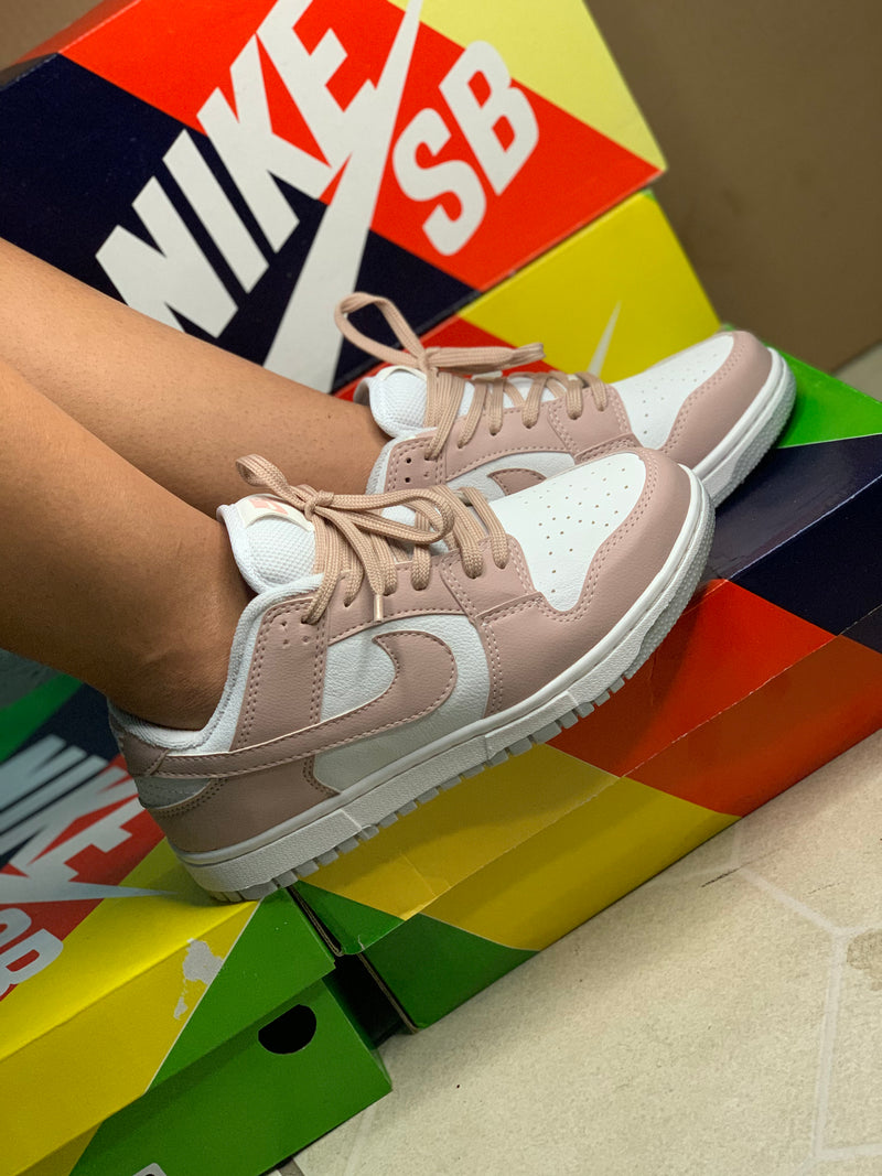 Sb DUNK Low  Primeira linha - feminino - 2 pares de cadarços