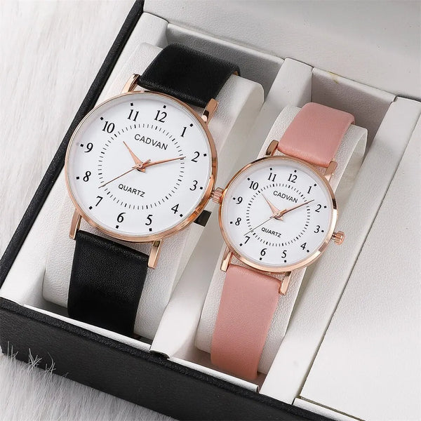 kit com dois relogios masculino/feminino - quartzo - pulseira de couro