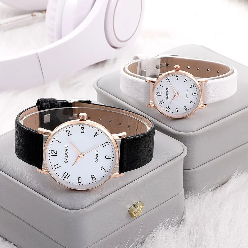 kit com dois relogios masculino/feminino - quartzo - pulseira de couro
