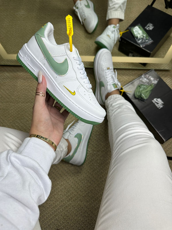 Tênis AIR force 1- grama