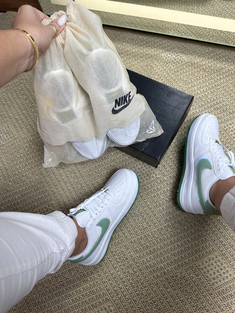 Tênis AIR force 1- grama