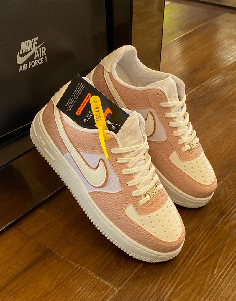 AIR Force Visual /  Primeira linha