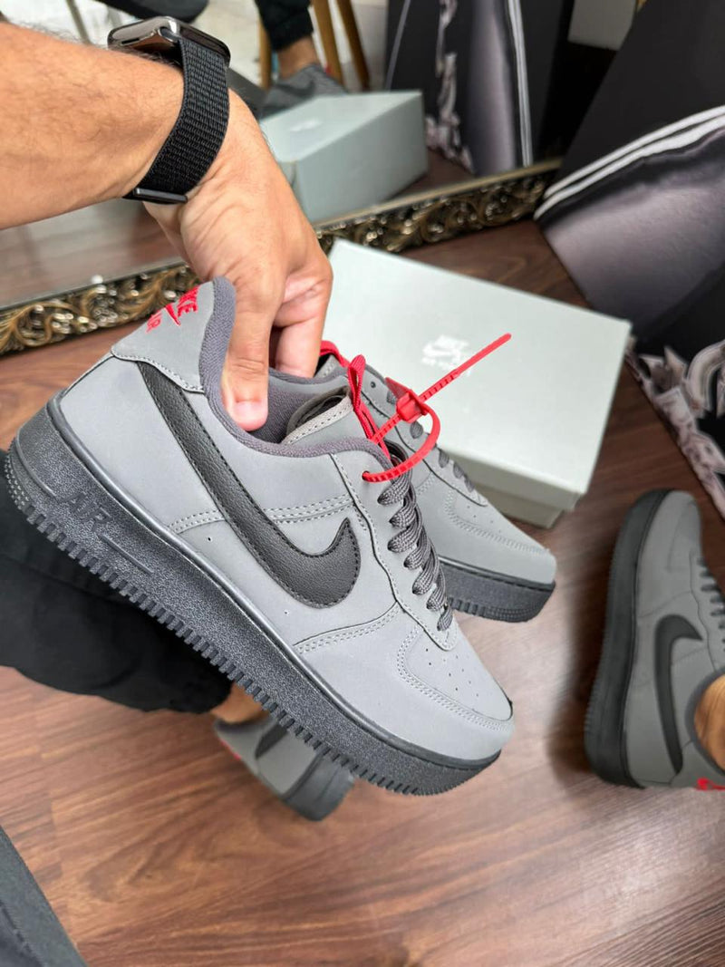 Tênis AIR force 1- chumbo
